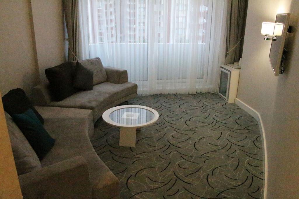 White Line Boutique Hotel Έλαζιγ Δωμάτιο φωτογραφία